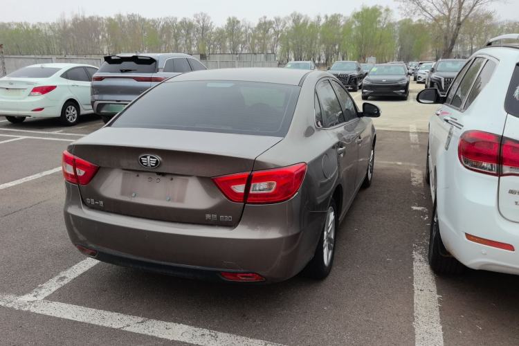 Used Bestune B30 2016 1.6L Automatic Luxury Model Exterior 4