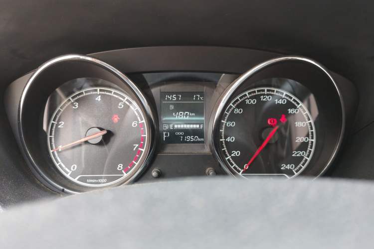 Used Bestune B30 2016 1.6L Automatic Premium Edition Instrument Cluster
