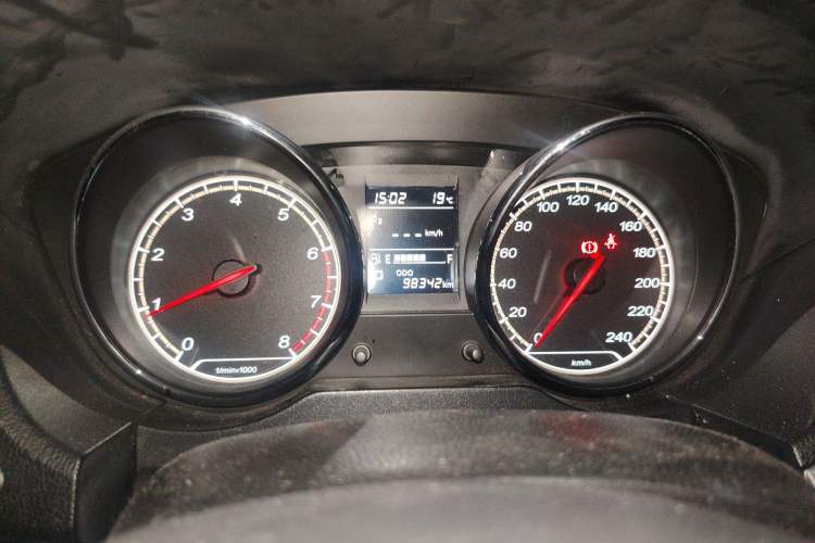 Used Bestune B30 2016 1.6L Automatic Luxury Model Instrument Cluster