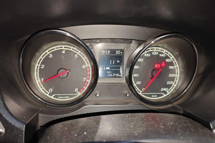 Used Bestune B30 2016 1.6L manual luxury version Instrument Cluster