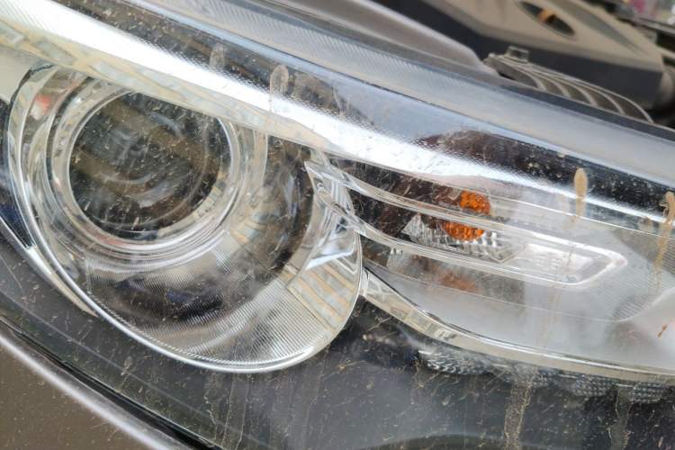 Used Bestune B30 2016 1.6L Automatic Premium Edition Right Front Headlight