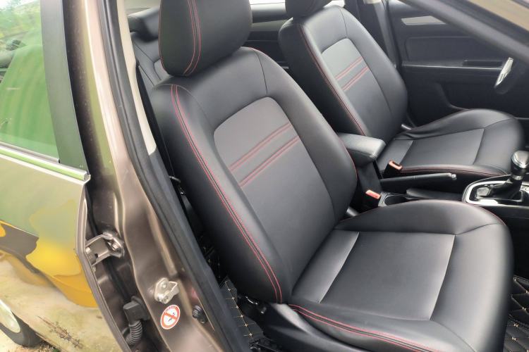 Used Bestune B30 2016 1.6L Automatic Luxury Model Right Front Seat