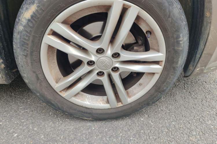 Used Bestune B30 2016 1.6L Manual Premium Edition Right Front Wheel Hub