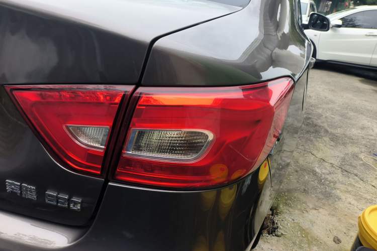 Used Bestune B30 2016 1.6L Automatic Luxury Model Right Rear Taillight