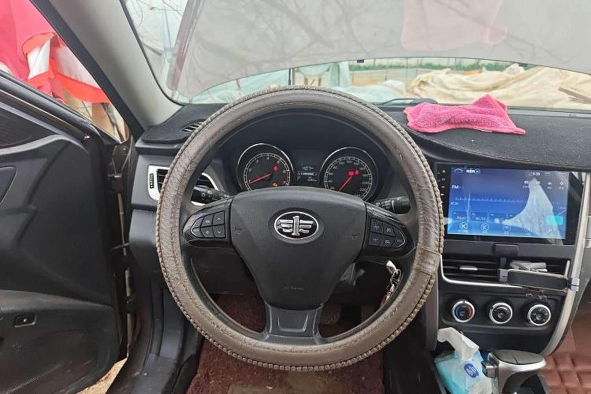 Used Bestune B30 2016 1.6L Automatic Luxury Model Steering Wheel