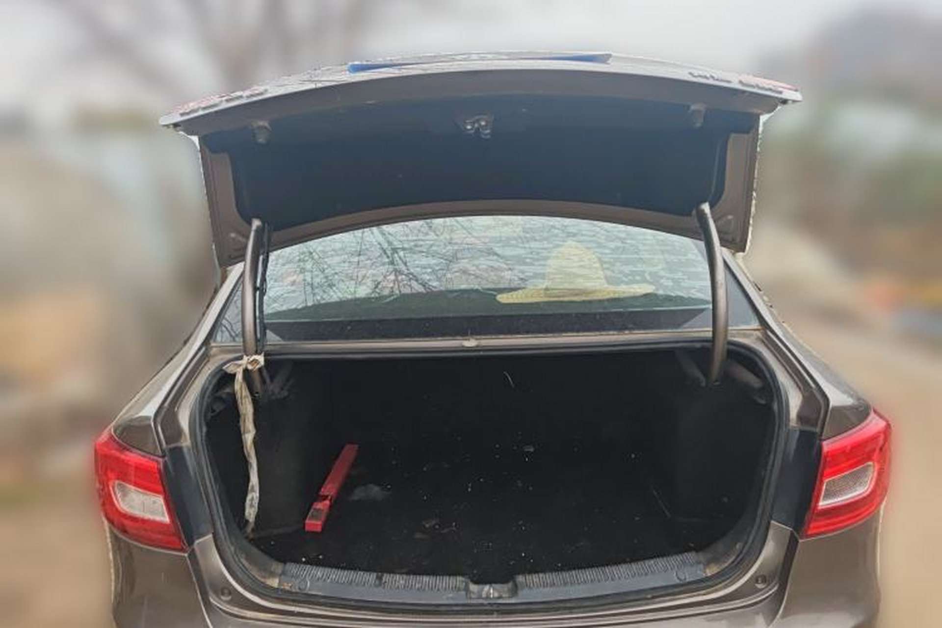 Used Bestune B30 2016 1.6L Automatic Luxury Model Trunk