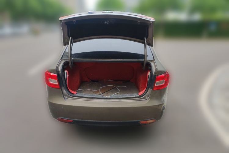 Used Bestune B30 2016 1.6L Manual Premium Edition Trunk