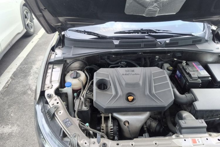 Used Bestune B30 2016 1.6L manual luxury version Engine Bay Right