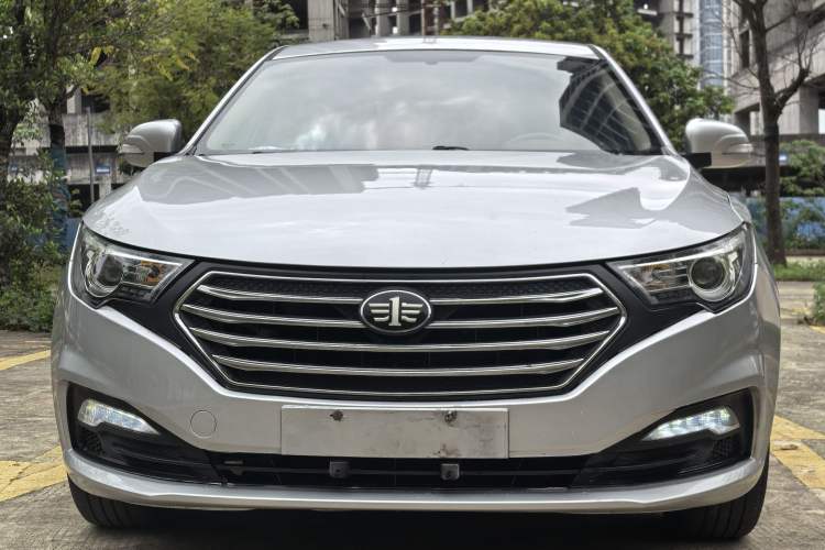 Used Bestune B30 2016 1.6L manual luxury version Exterior 1