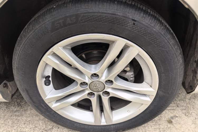 Used Bestune B30 2016 1.6L manual luxury version Exterior 7