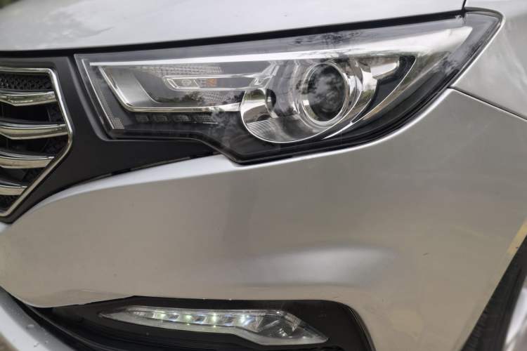 Used Bestune B30 2016 1.6L manual luxury version Exterior 9
