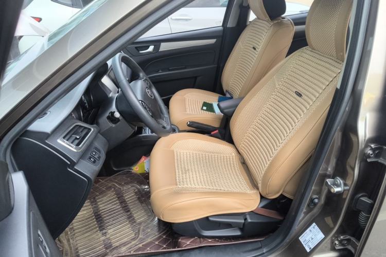 Used Bestune B30 2016 1.6L manual luxury version Left Front Seat