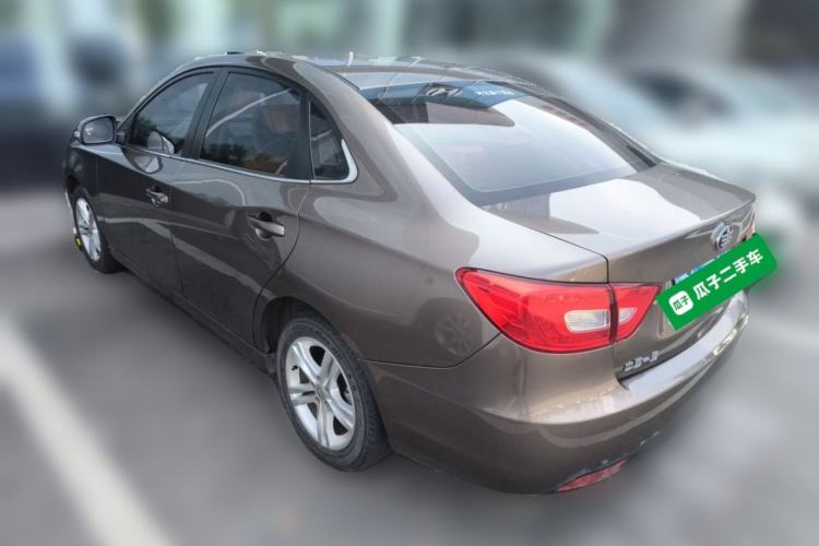 Used Bestune B30 2016 1.6L manual luxury version Rear Left 45 Deg