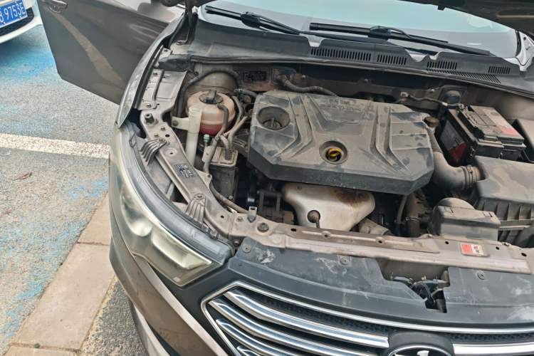 Used Bestune B30 2016 1.6L Automatic Luxury Model Engine Bay Right
