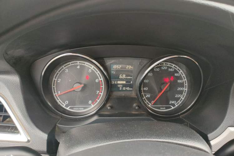 Used Bestune B30 2016 1.6L manual luxury version Instrument Cluster