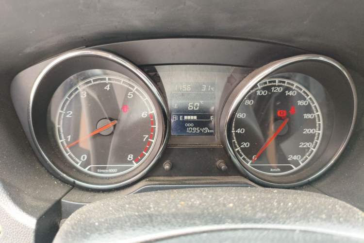 Used Bestune B30 2016 1.6L manual luxury version Instrument Cluster