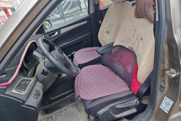 Used Bestune B30 2016 1.6L manual Comfort trim level Left Front Seat