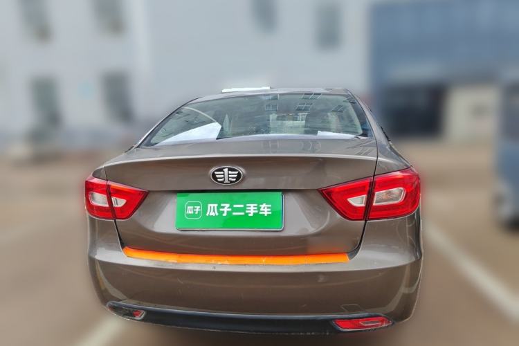 Used Bestune B30 2016 1.6L manual Comfort trim level Rear