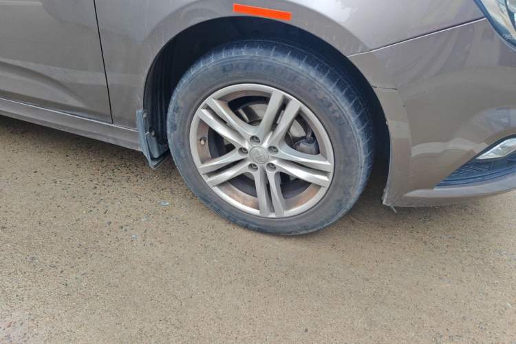 Used Bestune B30 2016 1.6L manual Comfort trim level Right Front Wheel Hub