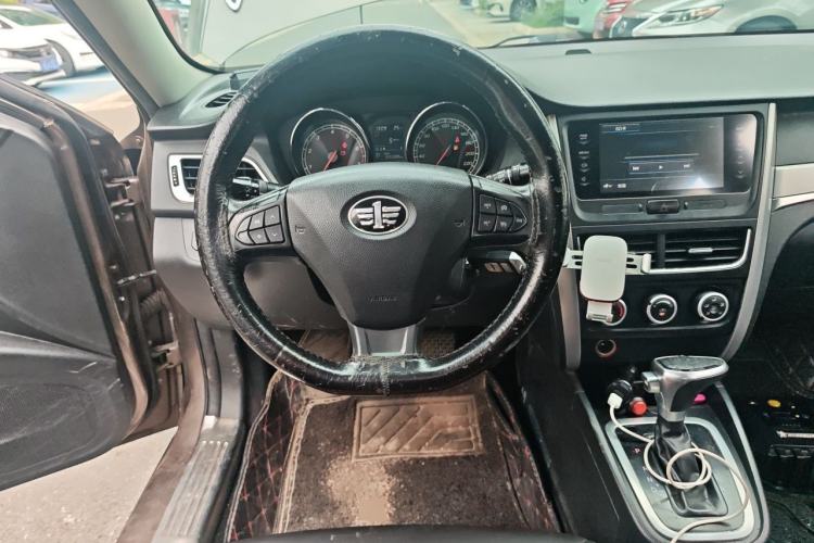 Used Bestune B30 2016 1.6L Automatic Luxury Model Steering Wheel
