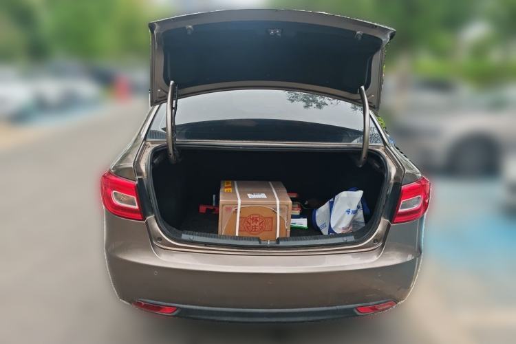 Used Bestune B30 2016 1.6L Automatic Luxury Model Trunk