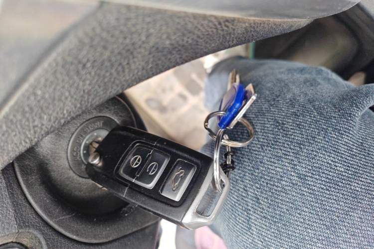 Used Bestune B30 2016 1.6L manual Comfort trim level Vehicle Key