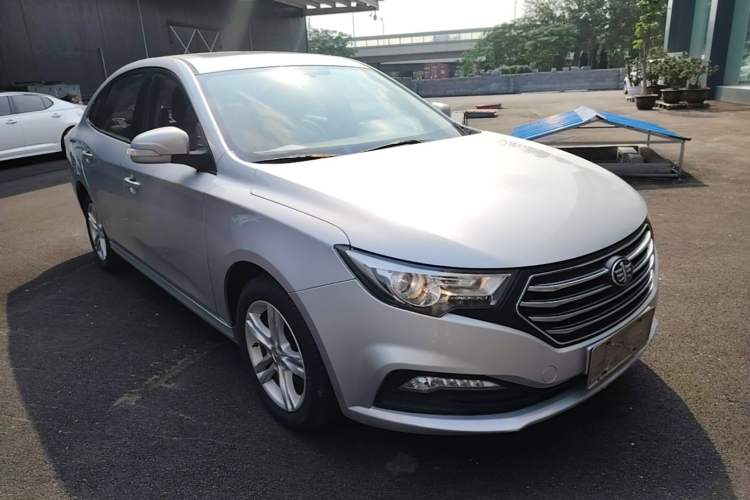 Used Bestune B30 2016 1.6L Automatic Luxury Model Front Right 45 Deg