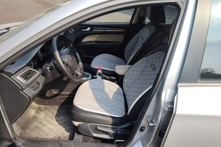 Used Bestune B30 2016 1.6L Automatic Luxury Model Left Front Seat