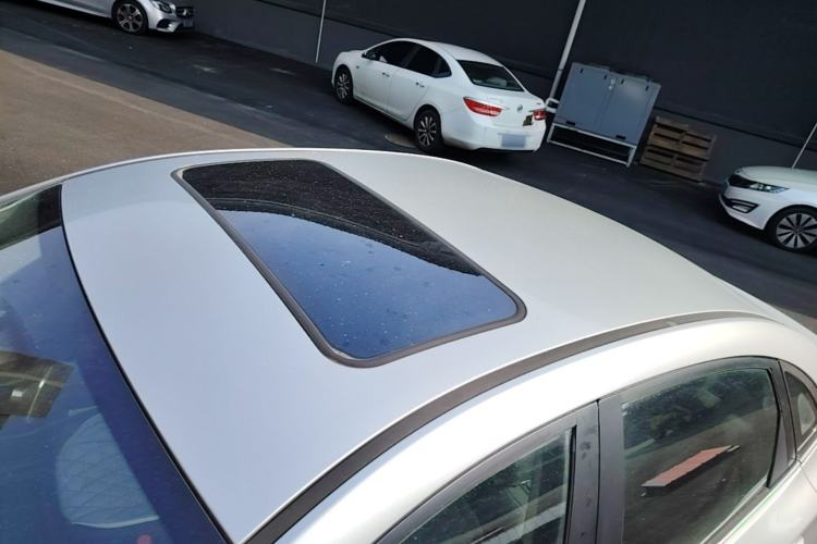 Used Bestune B30 2016 1.6L Automatic Luxury Model Roof