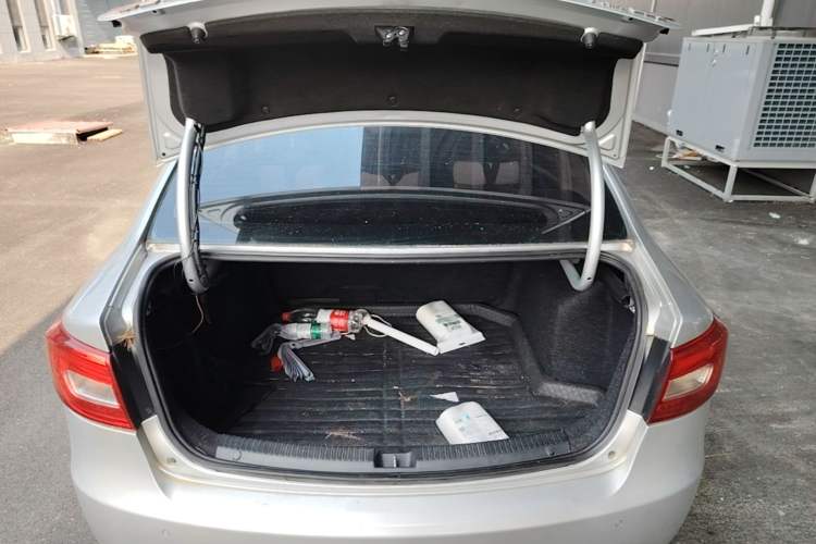 Used Bestune B30 2016 1.6L Automatic Luxury Model Trunk