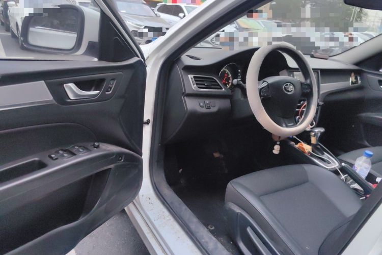 Used Bestune B30 2016 1.6L Automatic Premium Edition Driver Seat