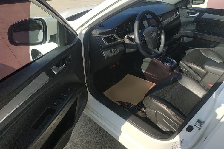 Used Bestune B30 2016 1.6L Automatic Luxury Model Driver Seat