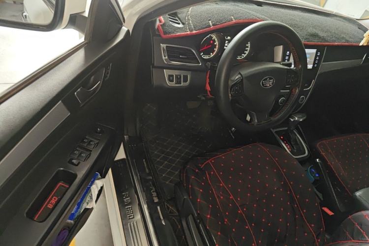 Used Bestune B30 2016 1.6L Automatic Luxury Model Driver Seat
