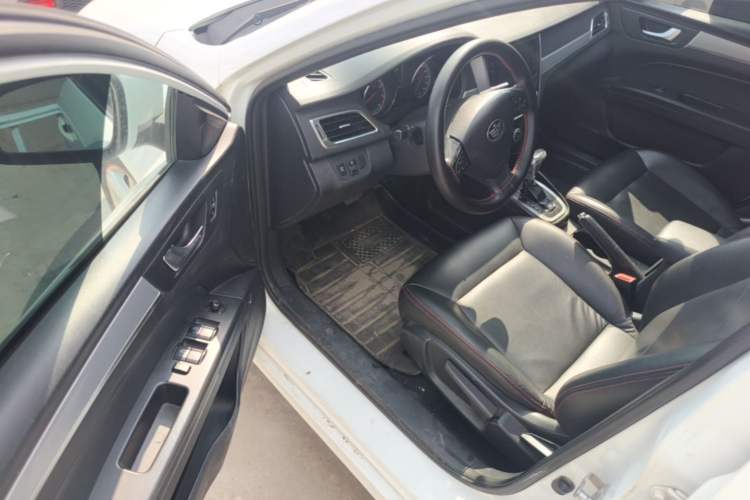 Used Bestune B30 2016 1.6L Automatic Luxury Model Driver Seat