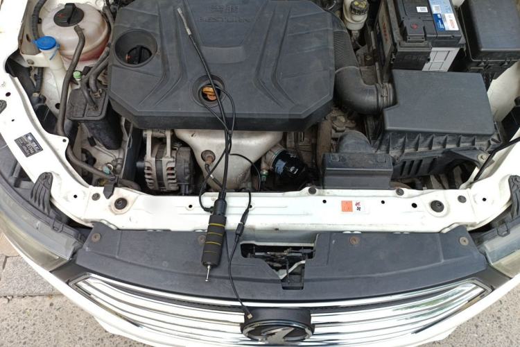 Used Bestune B30 2016 1.6L Automatic Luxury Model Engine Bay