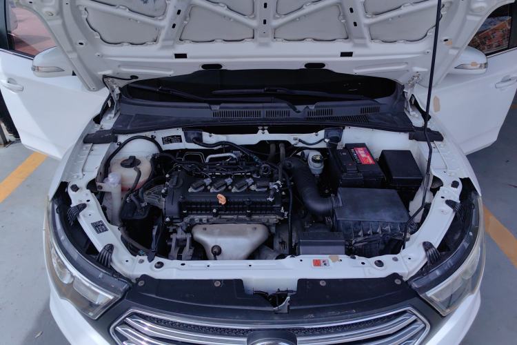 Used Bestune B30 2016 1.6L Automatic Luxury Model Engine Bay