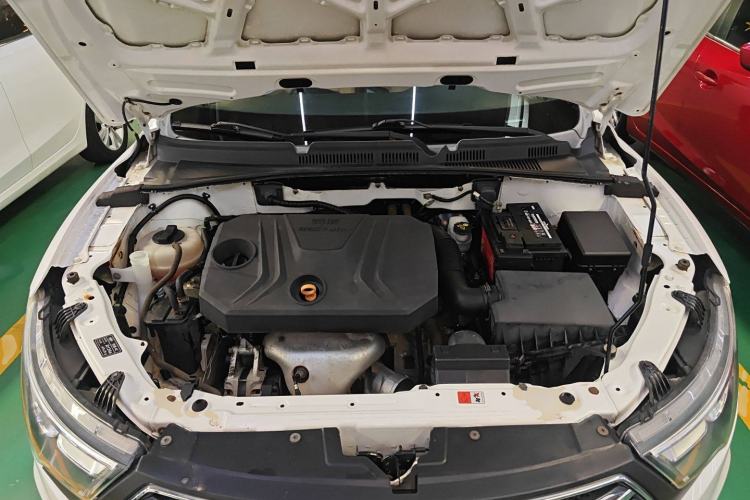Used Bestune B30 2016 1.6L Automatic Luxury Model Engine Bay