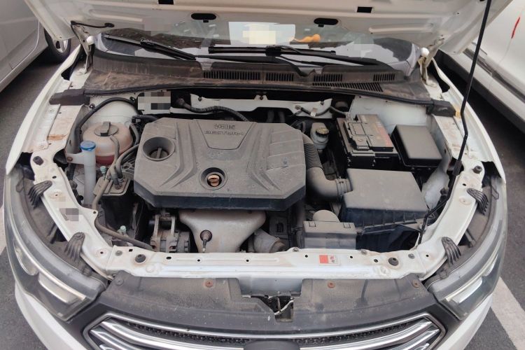 Used Bestune B30 2016 1.6L Automatic Premium Edition Engine Bay