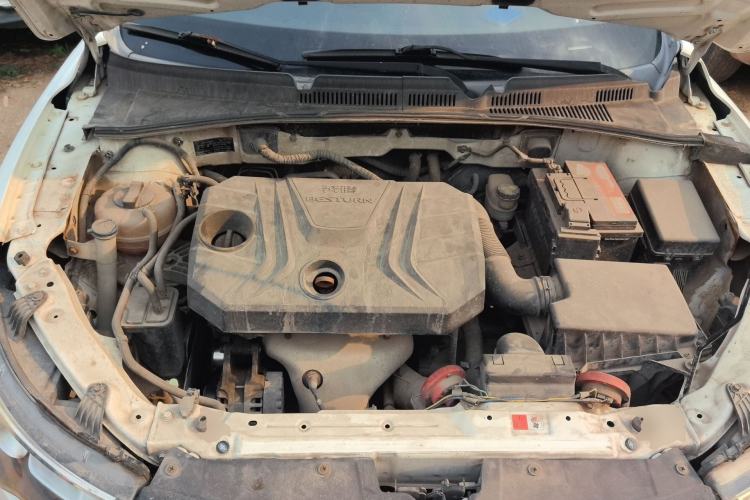 Used Bestune B30 2016 1.6L manual luxury version Engine Bay