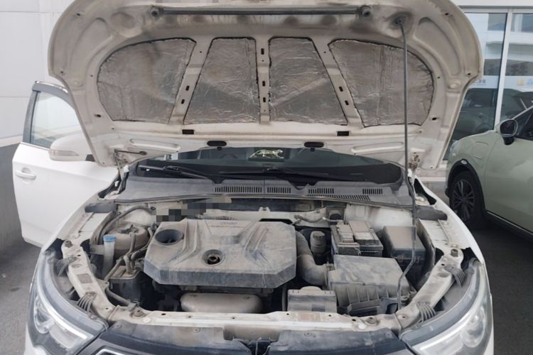 Used Bestune B30 2016 1.6L manual luxury version Engine Bay