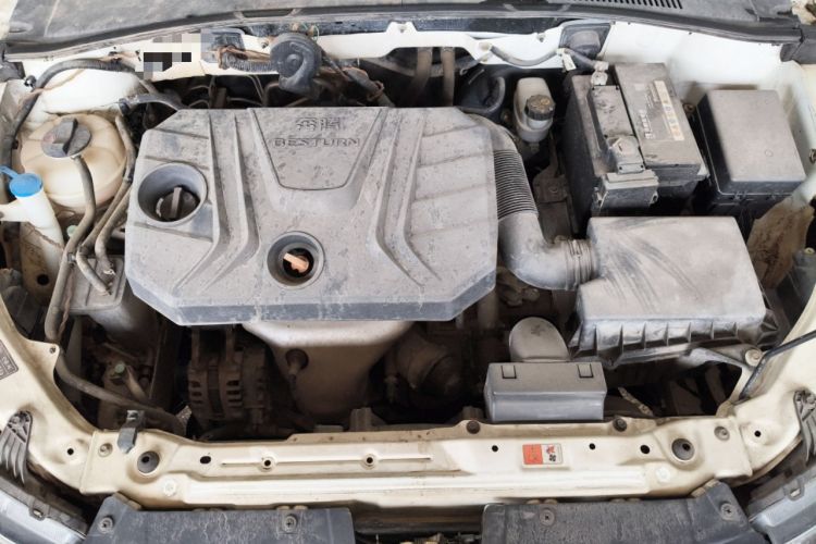 Used Bestune B30 2016 1.6L Automatic Luxury Model Engine Bay