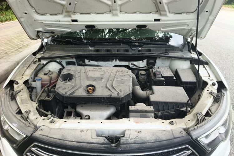Used Bestune B30 2016 1.6L Automatic 10th Anniversary Edition Engine Bay