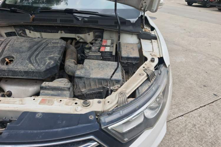 Used Bestune B30 2016 1.6L Automatic Premium Edition Engine Bay Left