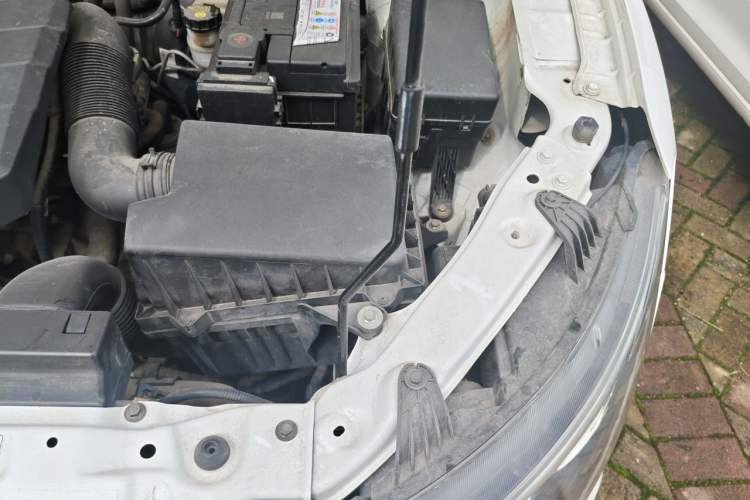 Used Bestune B30 2016 1.6L Automatic Luxury Model Engine Bay Left