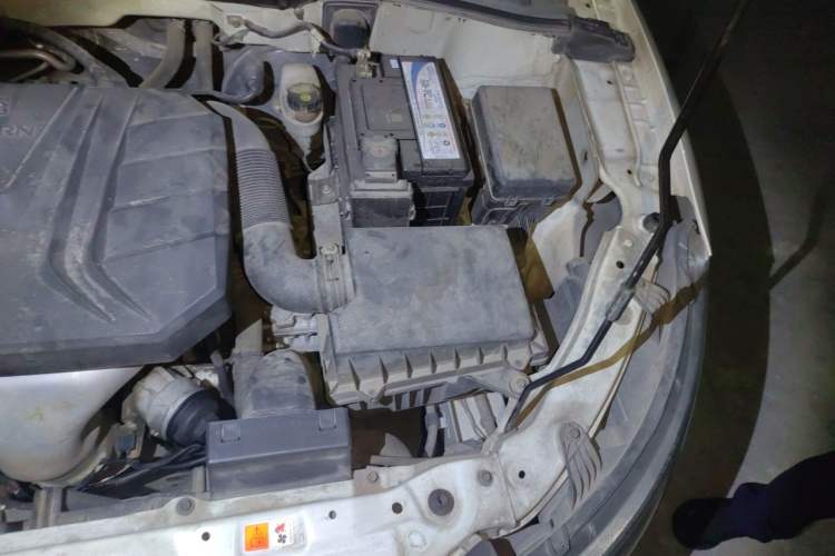Used Bestune B30 2016 1.6L Automatic Luxury Model Engine Bay Left
