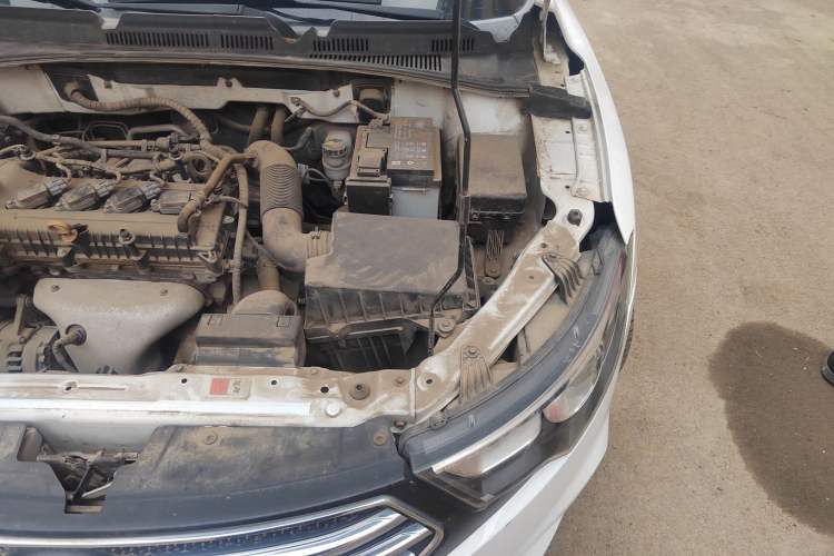Used Bestune B30 2016 1.6L manual luxury version Engine Bay Left