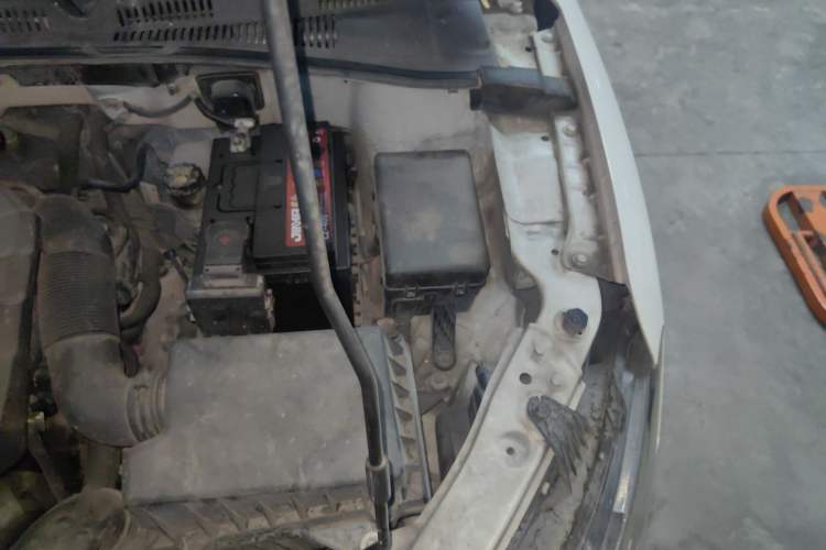 Used Bestune B30 2016 1.6L Automatic Luxury Model Engine Bay Left