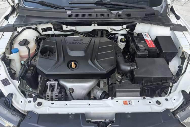 Used Bestune B30 2016 1.6L Automatic Luxury Model Engine Bay