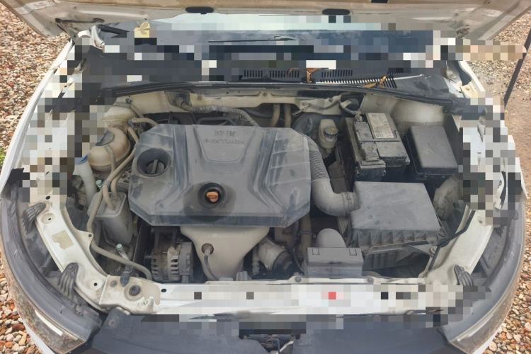 Used Bestune B30 2016 1.6L manual luxury version Engine Bay