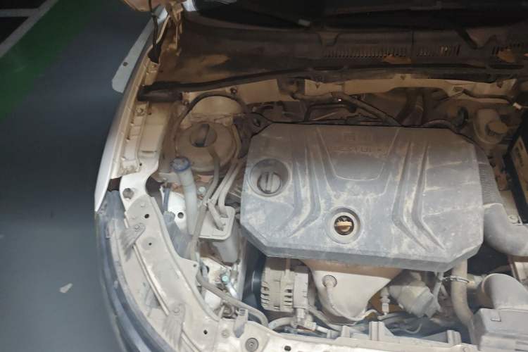 Used Bestune B30 2016 1.6L manual luxury version Engine Bay Right